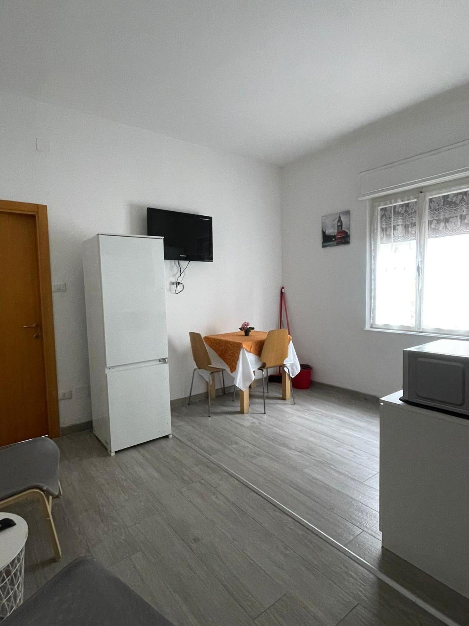 Vecchia Riva Aparthotel Bilik gambar